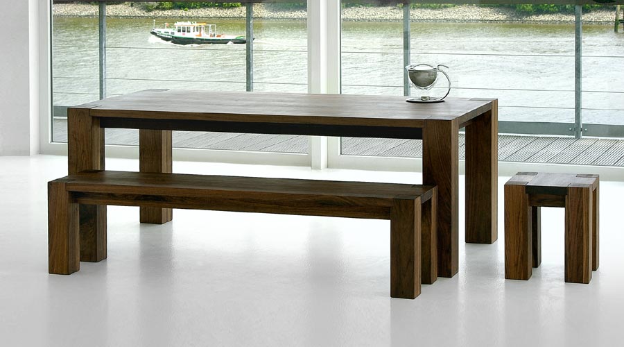 Massiver Esstisch aus Holz - Massivholzesstisch "TAURUS"